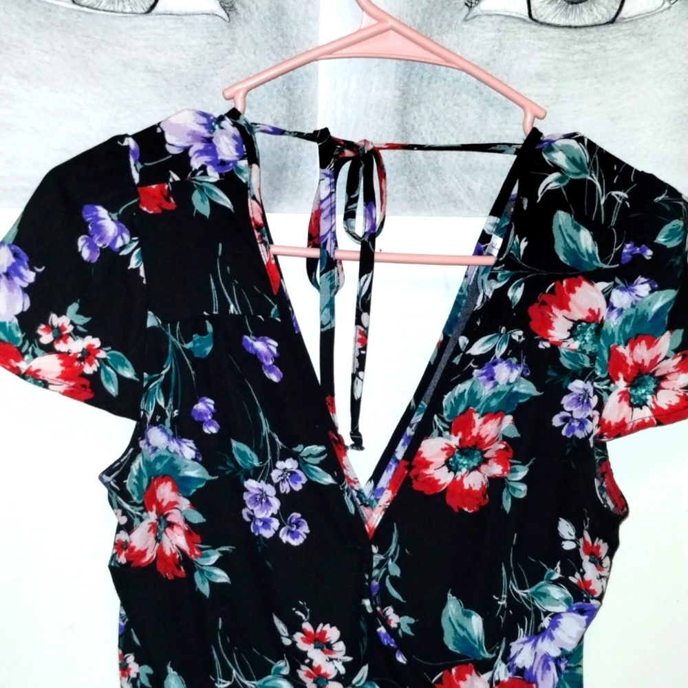 ⭐XHILARATION Wrap Floral Dress Black and Purple Women's Size Small - Picture 3 of 12